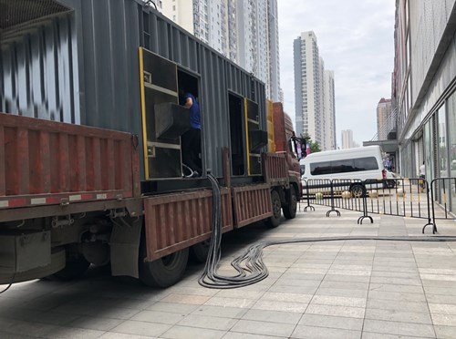 索县柴油发电机空气滤清器在不同季节的更换周期是否有差异？